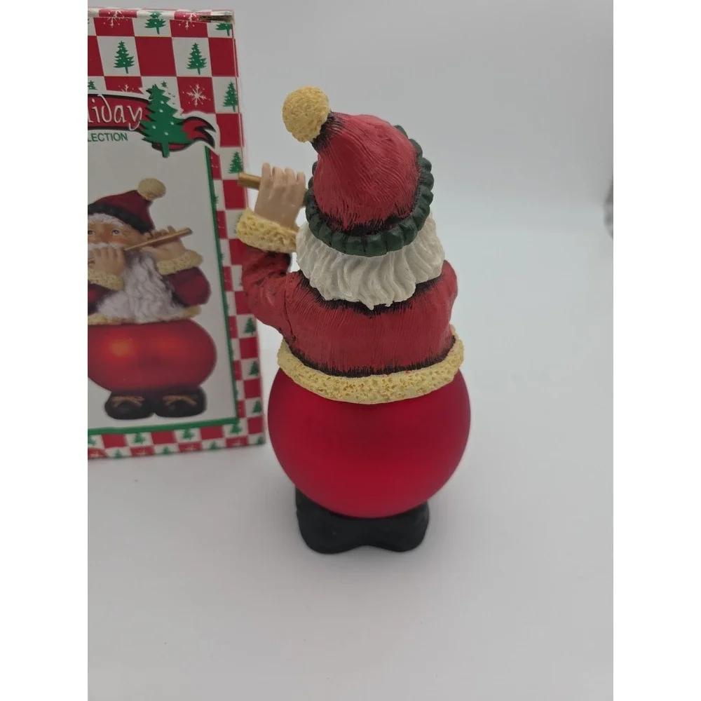 Holiday collection SANTA CLAUS PLAYING Flute Item# 82440 With BOX